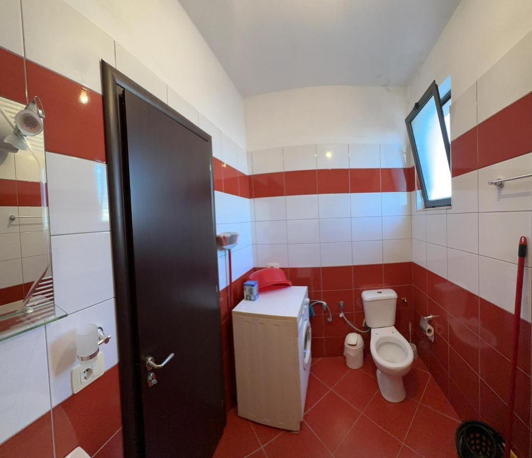Payo Apartments Sarandë Esterno foto