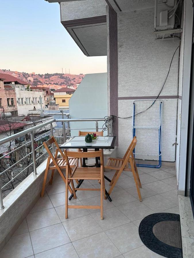 Payo Apartments Sarandë Esterno foto