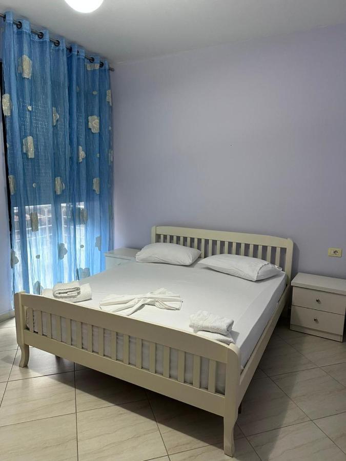 Payo Apartments Sarandë Esterno foto