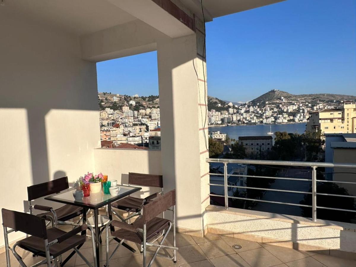 Payo Apartments Sarandë Esterno foto